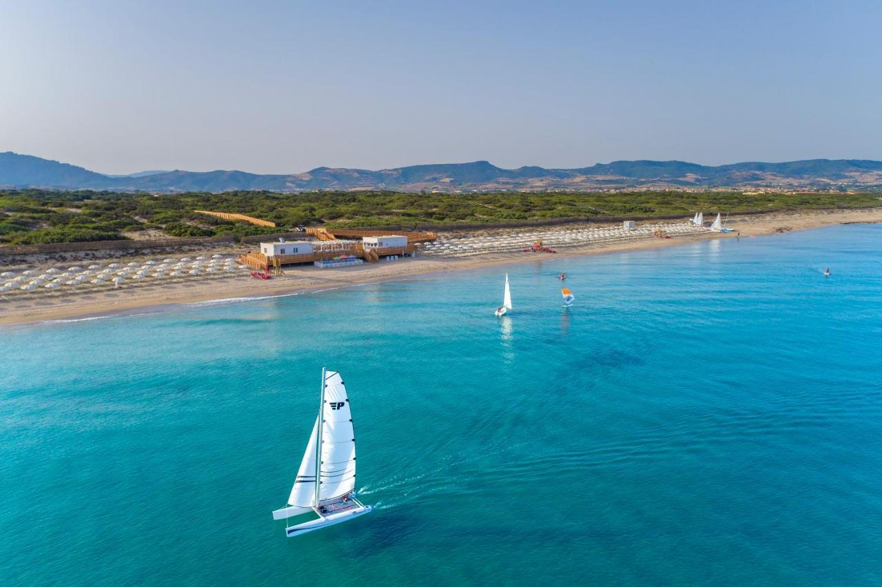 Is Serenas Badesi Resort Exteriér fotografie